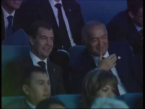 Видео: Jenisbek Piyazov - Вдоль по Питерской (ТАШКЕНТСКОГО САММИТА ШОС 2010)