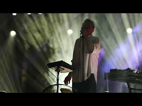 Видео: Дельфин - Серебро | Архстояние 2025