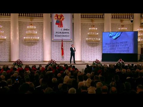 Видео: Песня о тревожной молодости - Владислав Косарев