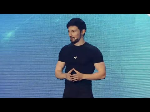 Видео: Выступление Павла Дурова на Blockchain Life 2025 на русском языке.