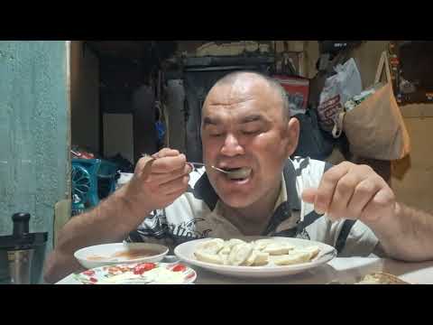 Видео: МУКБАНГ/ВАРЕНИКИ 🥟 КАРТОФЕЛЬНЫЕ 🥔/ЕДА НА КАМЕРУ/#еда #FOOD