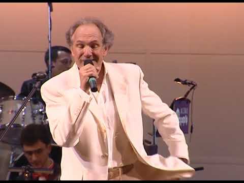 Видео: Париж. Алексей ИВАЩЕНКО и оркестр