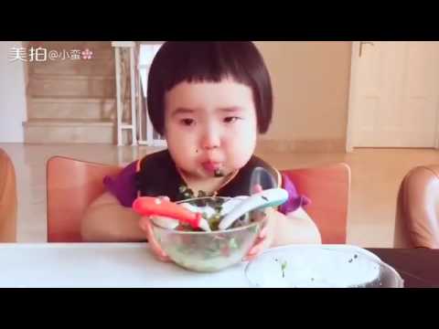 Видео: Девочка, Которая Любит Кушать.