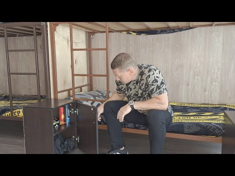 Видео: ПОПАЛ В РАБОЧИЙ ДОМ! (КАК ЗДЕСЬ ВСЁ УСТРОЕНО)