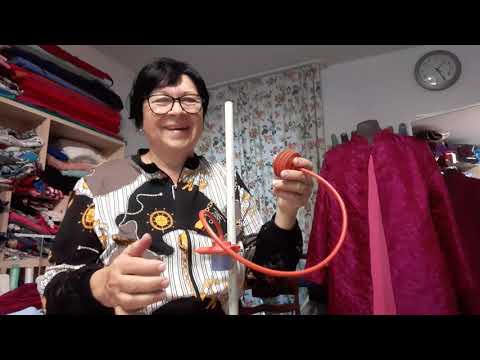 Видео: Обзор вещей мною сшитые и переделанные. Обзор курточки в пэчворк пицца