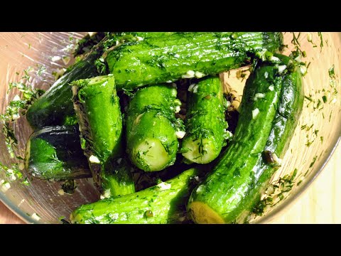 Видео: Малосольные огурцы быстрого приготовления за полчаса | самые вкусные огурчики рецепт 🥒 [ENG SUB]