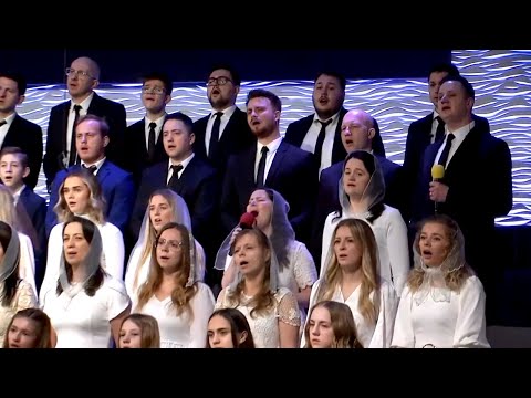 Видео: Я – Бог любящий | CCS Young Families Choir