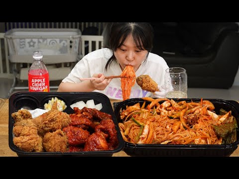 Видео: Курица и острые улитки с лапшой [Golbaengi]🍗Mukbang