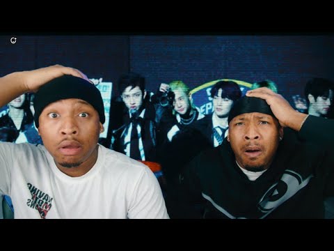 Видео: Музыкальное видео Stray Kids 『ALL IN』 | РЕАКЦИЯ TWINS