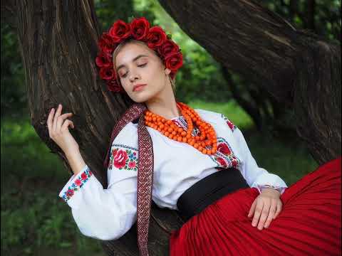 Видео: Ой у полі криниченька — Ukrainian Folk Deep House | Chornobass