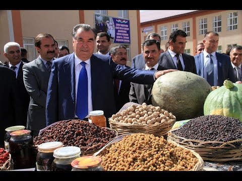 Видео: БАЗМИ ШОҲОНА ДАР КИШВАРИ КАМБАҒАЛТАРИНИ ДУНЁ - 13