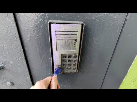Видео: Лифт (МЛЗ-1979 г.в); V=0,71 м/с; г/п 320 кг (Ворошилова 43 подъезд 2; г. Тольятти; 12-й квартал)