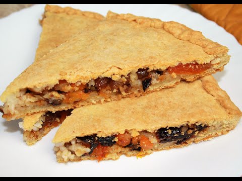 Видео: Сладкий пирог с рисом, изюмом, курагой и черносливом