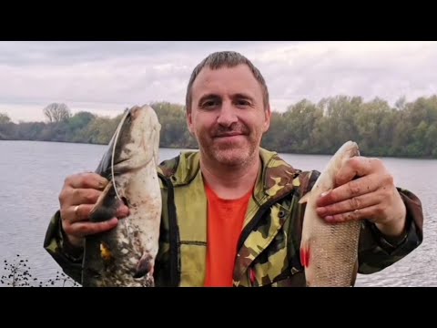 Видео: Рыбалка на Вятке с Сашей и его женой Ленкой, район Истобенска, середина сентября 2024 г.