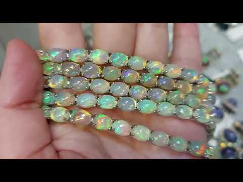 Видео: Натуральные камни-ювелирка