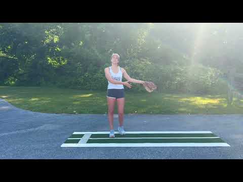 Видео: Питчинг в софтболе: проблемы с осанкой — The Reach