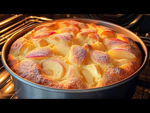 Видео: Персиковый пирог из 5 чашек 🍑 | Этот рецепт удивит всех!