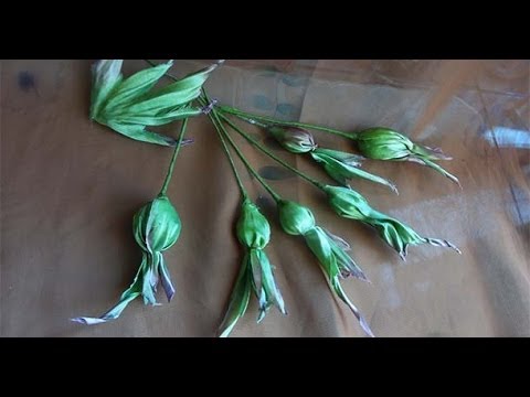 Видео: Как делать закрытые бутоны для цветов