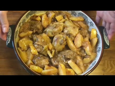 Видео: ТАК Курицу МАЛО кто готовит, а зря. Вкуснейший рецепт курицы с айвой. Просто и  Очень Вкусно!