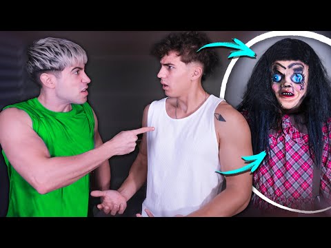 Видео: МОЙ ДРУГ - ПРОКЛЯТАЯ КУКЛА !!