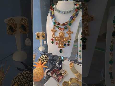 Видео: Любуюсь  и сама такой красотой! Брендовая бижу👑#video #vintage #style #shorts #sorts #bijoux #nice