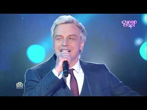 Видео: "Аэропорты" исполняет Алексей Гоман