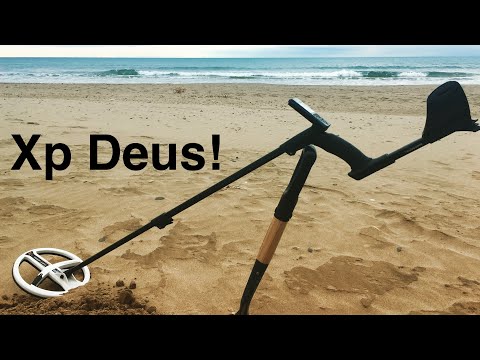 Видео: Xp Deus.  Поиск на пляже.