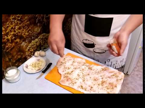 Видео: Рулет из свиной кожи (шкурки)