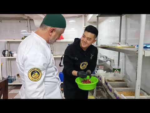 Видео: Самса в казане и тандыре. Сравнение  | Голодный Ким