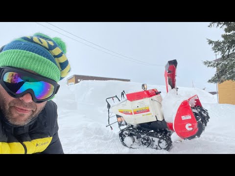 Видео: Японский снегоуборщик WADO SS80H. Цена и что может
