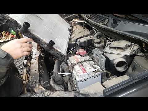Видео: как поменять радиатор охлаждения ниссан кашкай