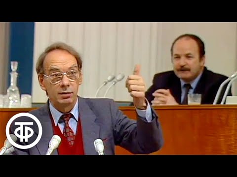 Видео: У микрофона Алексей Баталов и Евгений Евтушенко. Встреча Горбачева с деятелями культуры (1990)