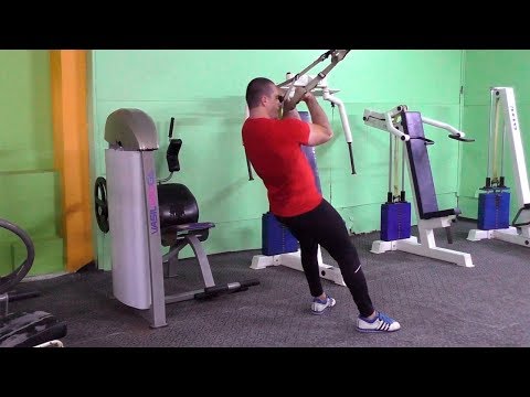 Видео: Сгибания рук на TRX-петлях: техника и нюансы