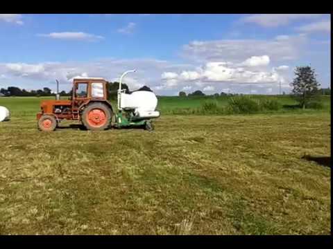 Видео: Сенокос.Обмотка рулонов.Sianokosy. Owijanie bel.