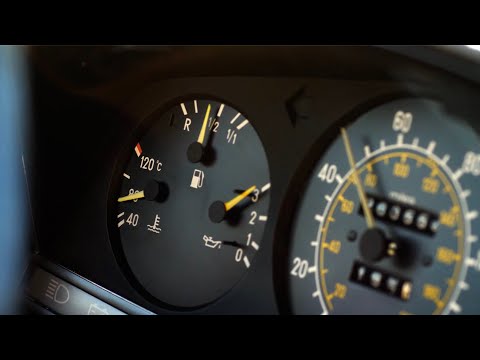 Видео: Проблемы с заземлением и блоком приборов Mercedes 300D W123