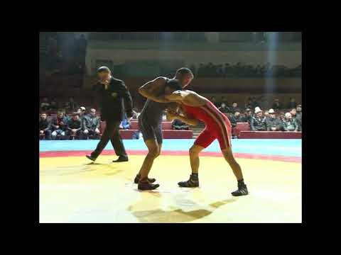 Видео: ГРЕКО-РИМСКАЯ БОРЬБА. ЧЕМПИОНАТ КЫРГЫЗСТАНА-2013. День 2 Мат В