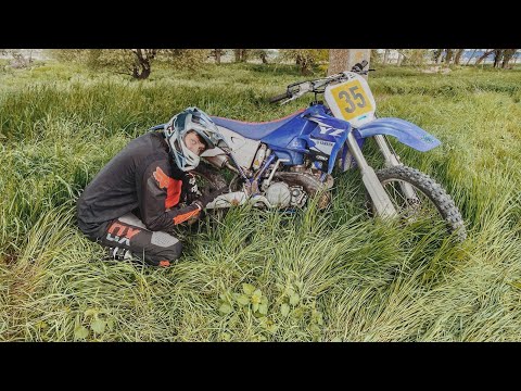 Видео: Обзор на бешеные тяги Yamaha YZ250 2T 2000