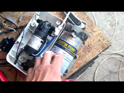 Видео: Повышающий насос Аквафор. Вышел из строя двигатель.