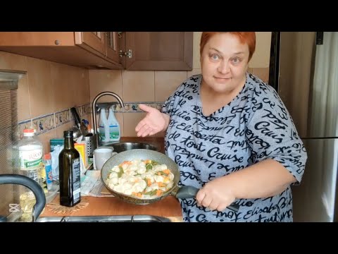Видео: Холостяцкий обед 😁 ПЕЛЬМЕННОЕ рагу!