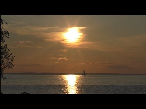 Видео: Ночёвка в Змеиной бухте