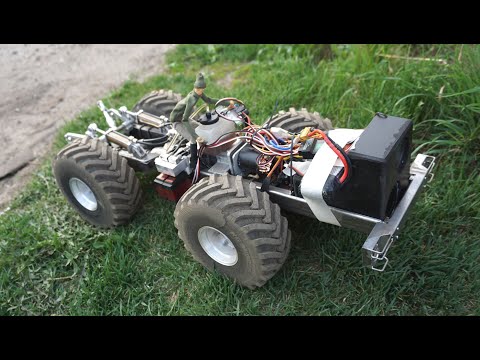 Видео: Трактор Кировец !!! Первые ходовые испытания шасси.