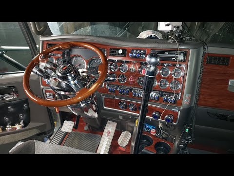 Видео: Кап ремонт двигателя САТ С15 двух турбинного. Kenworth T600