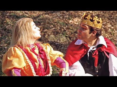 Видео: ПРАЗНИ МУАБЕТИ - Банана