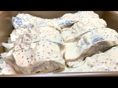 Видео: Как запечь рыбу в духовке вкусно. Быстрый рецепт от Время поесть.