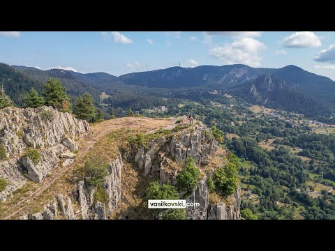 Видео: От Смолянските езера към Червената скала