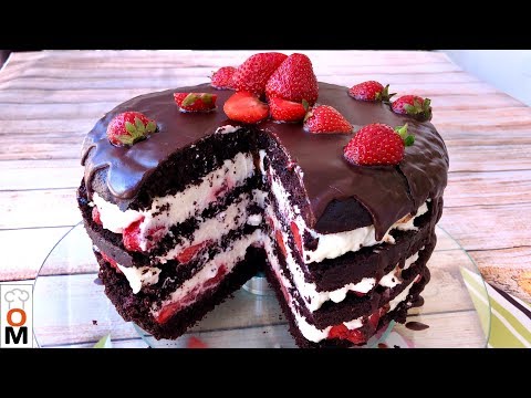 Видео: Шоколадно-Клубничный  Торт "Нежность"  с Коржами на Кефире, Просто ТАЕТ ВО РТУ