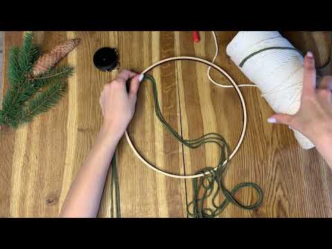 Видео: Плетем рождественский венок часть 1