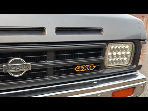 Видео: Купил Nissan Hardbody SE V6 4x4 по дешёвке!