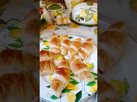 Видео: #круассаны#круассаны с сыром и колбасой#завтрак 🍳☕🍳☕🍳☕#простойрецепт#пошаговыйрецепт#