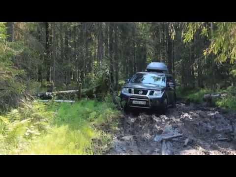 Видео: Nissan Pathfinder и Patrol offroad
